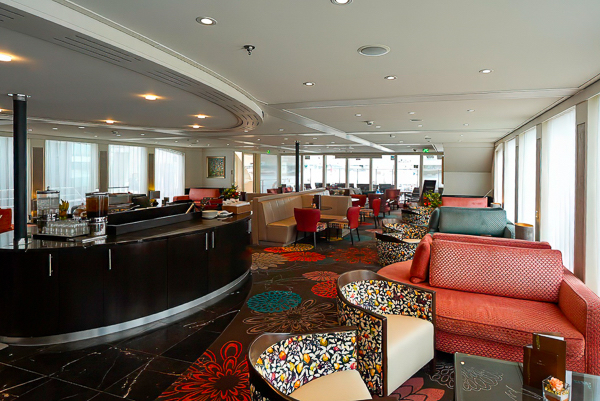 lounge on AmaKristina