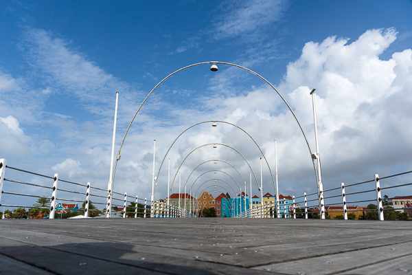 photo angle in travel photography, Curacao